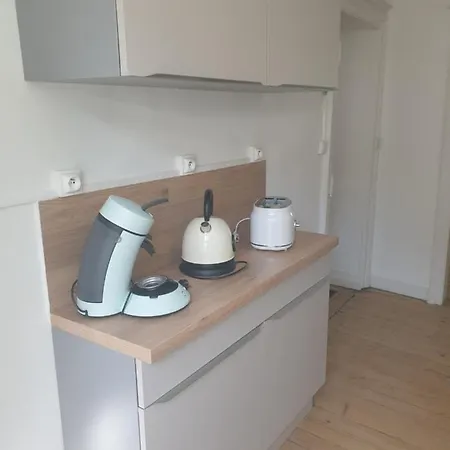 Апартаменты Cosy Face A La Mayenne