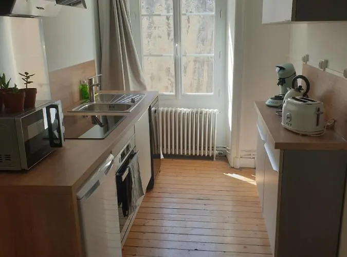 Cosy Face A La Mayenne